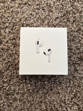 Apple AirPods 3rd generation Wireless Earbuds - White MME73LL/A sealed